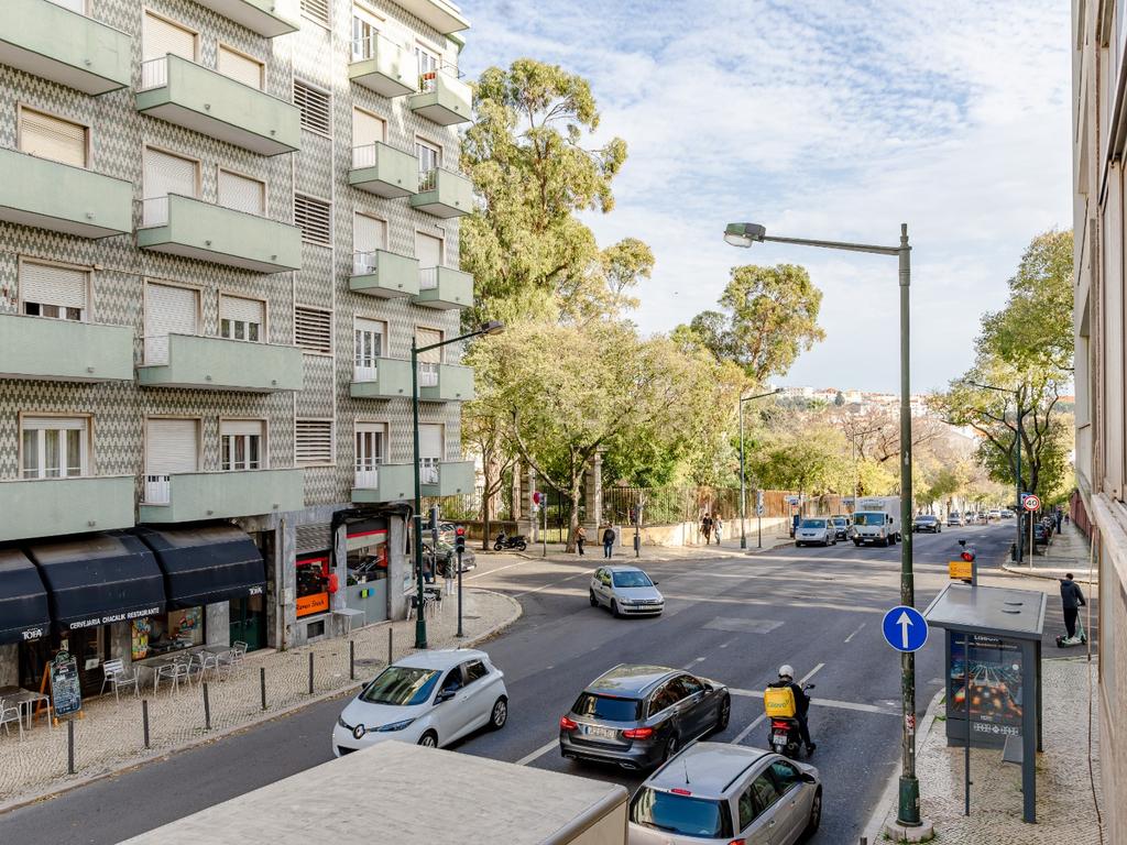 T1 com amplo terraço à Gomes Freire - Lisboa - Image 23